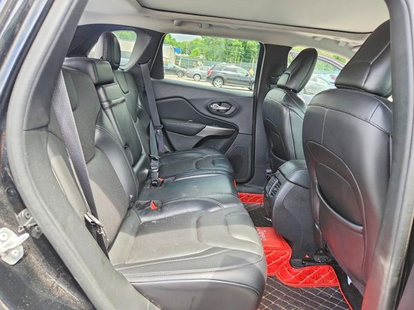 2019 JEEP CHEROKEE LIMITED 4X4