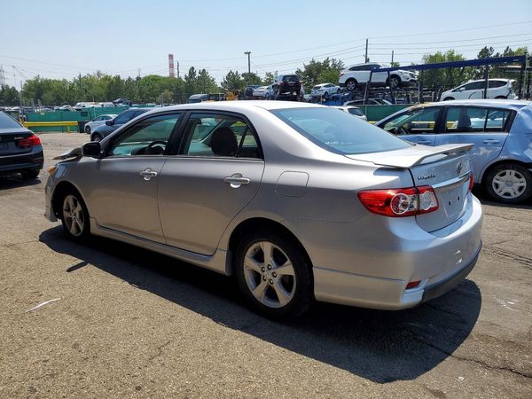 2012 TOYOTA COROLLA