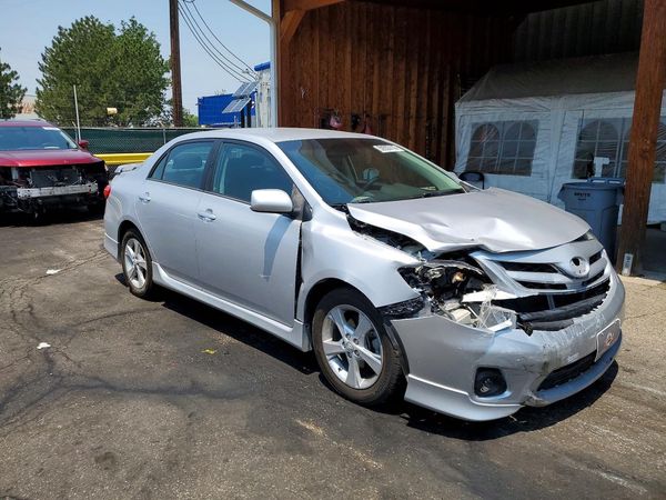 2012 TOYOTA COROLLA