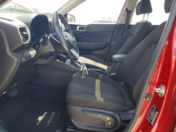 2021 HYUNDAI VENUE SEL & Denim