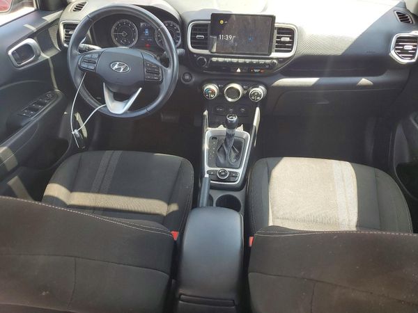 2021 HYUNDAI VENUE SEL & Denim