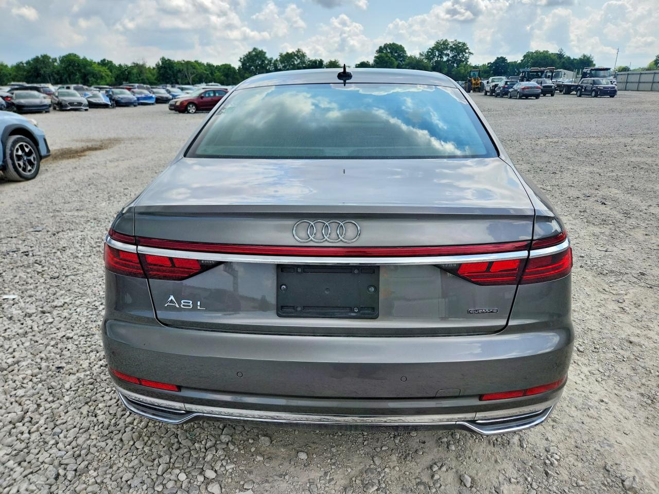 2019 AUDI A8 quattro L