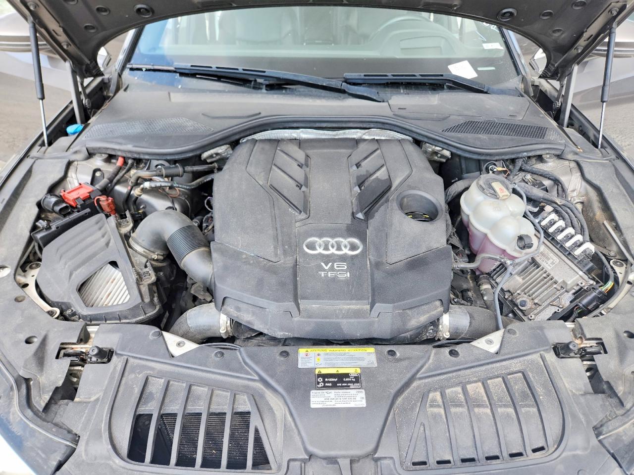 2019 AUDI A8 quattro L