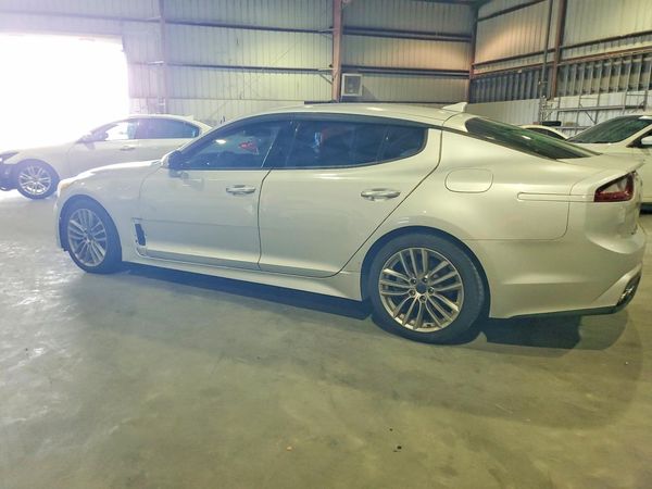 2018 KIA STINGER