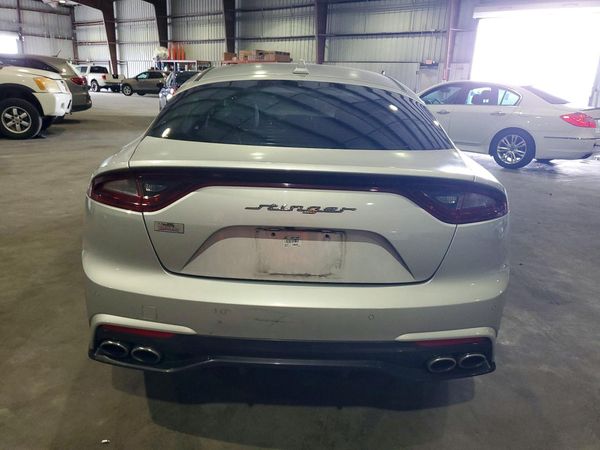 2018 KIA STINGER