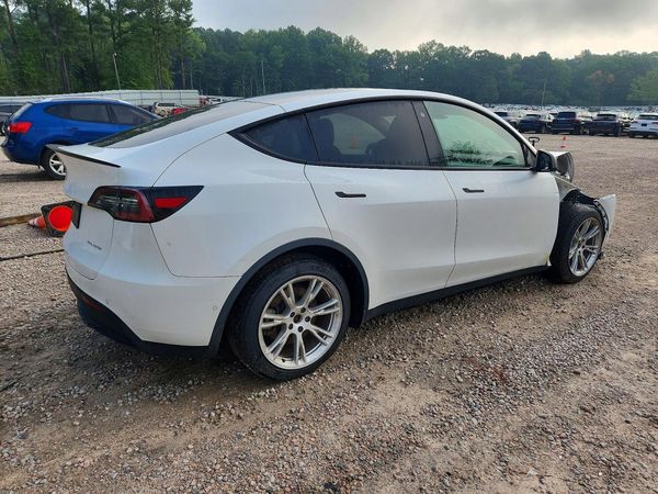 2020 TESLA MODEL Y