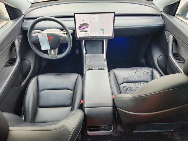 2020 TESLA MODEL Y