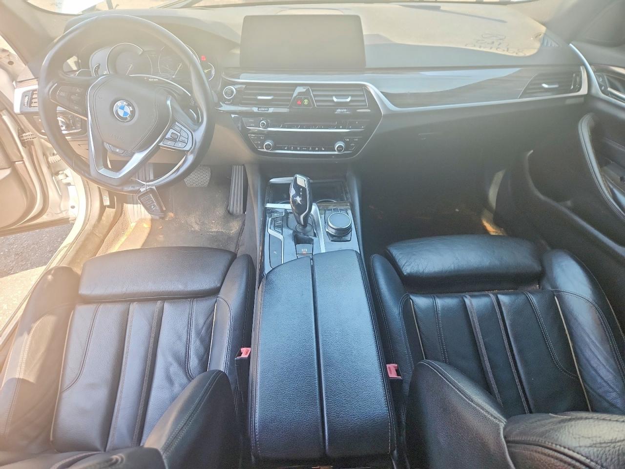 2018 BMW 530