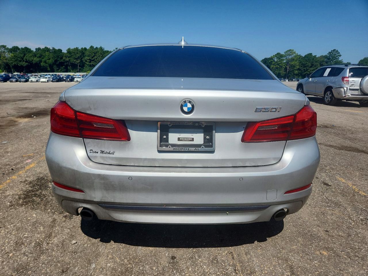 2018 BMW 530