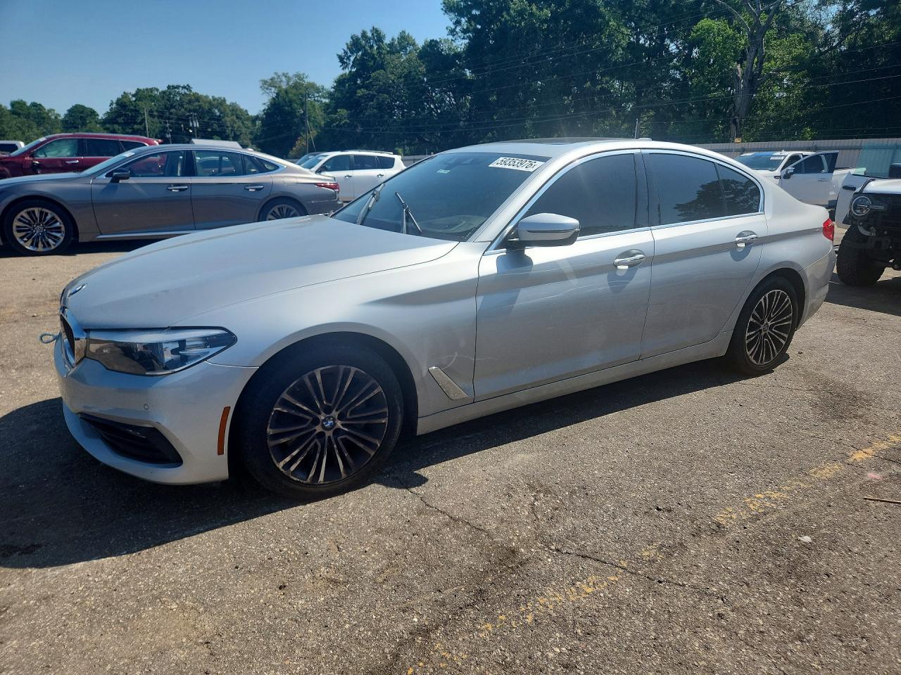 2018 BMW 530