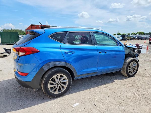2016 HYUNDAI TUCSON