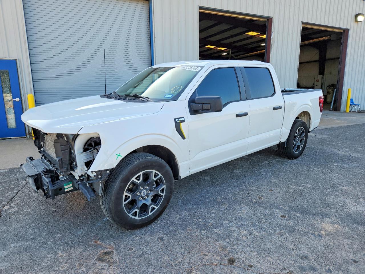 2025 FORD F150
