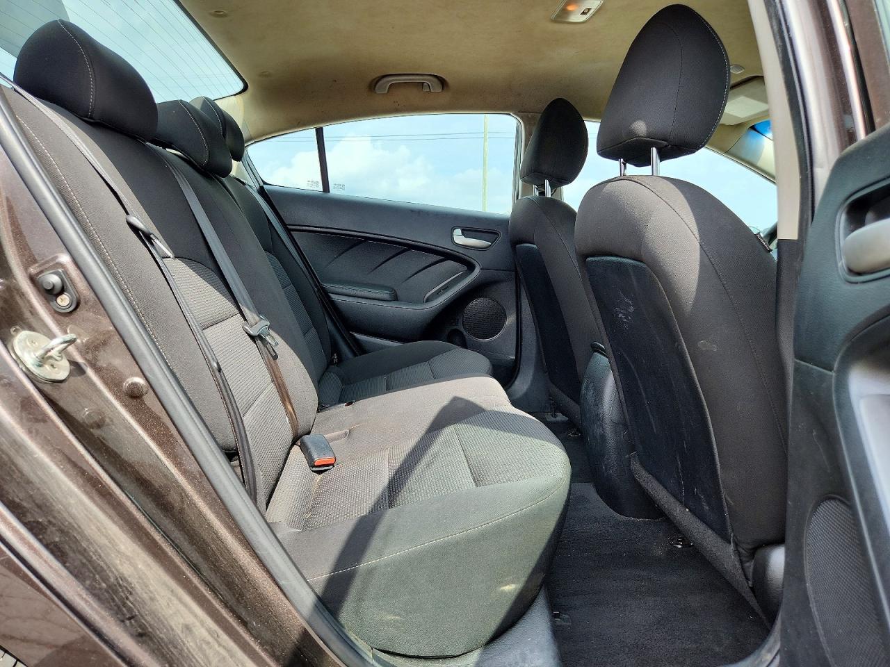 2018 KIA FORTE LX Base