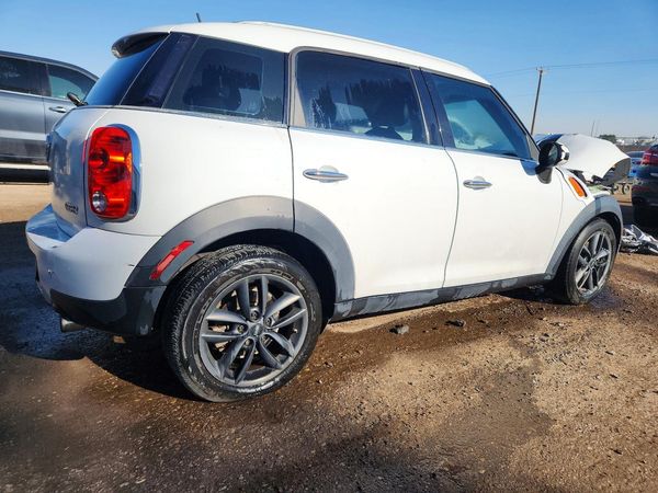 2012 MINI COOPER