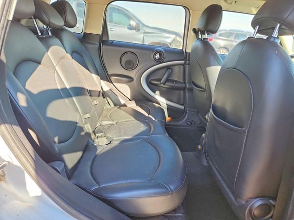 2012 MINI COOPER