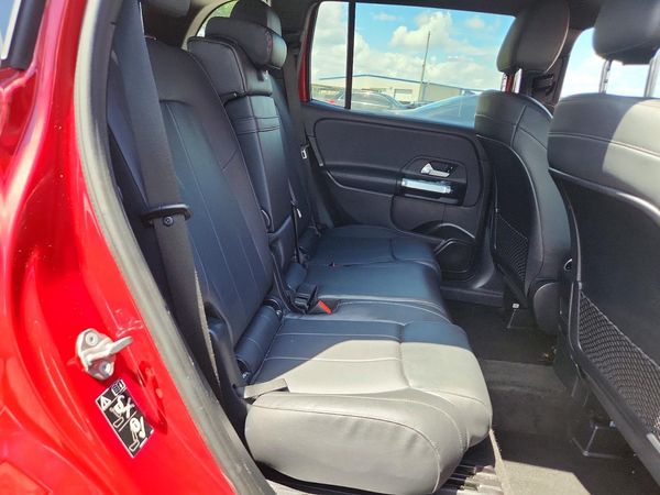2020 MERCEDES-BENZ GLB GLB250