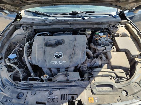 2016 MAZDA 3 SV/Base