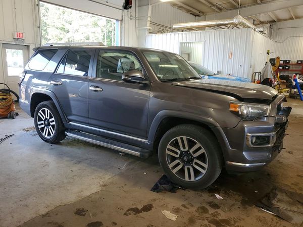 2018 TOYOTA 4RUNNER