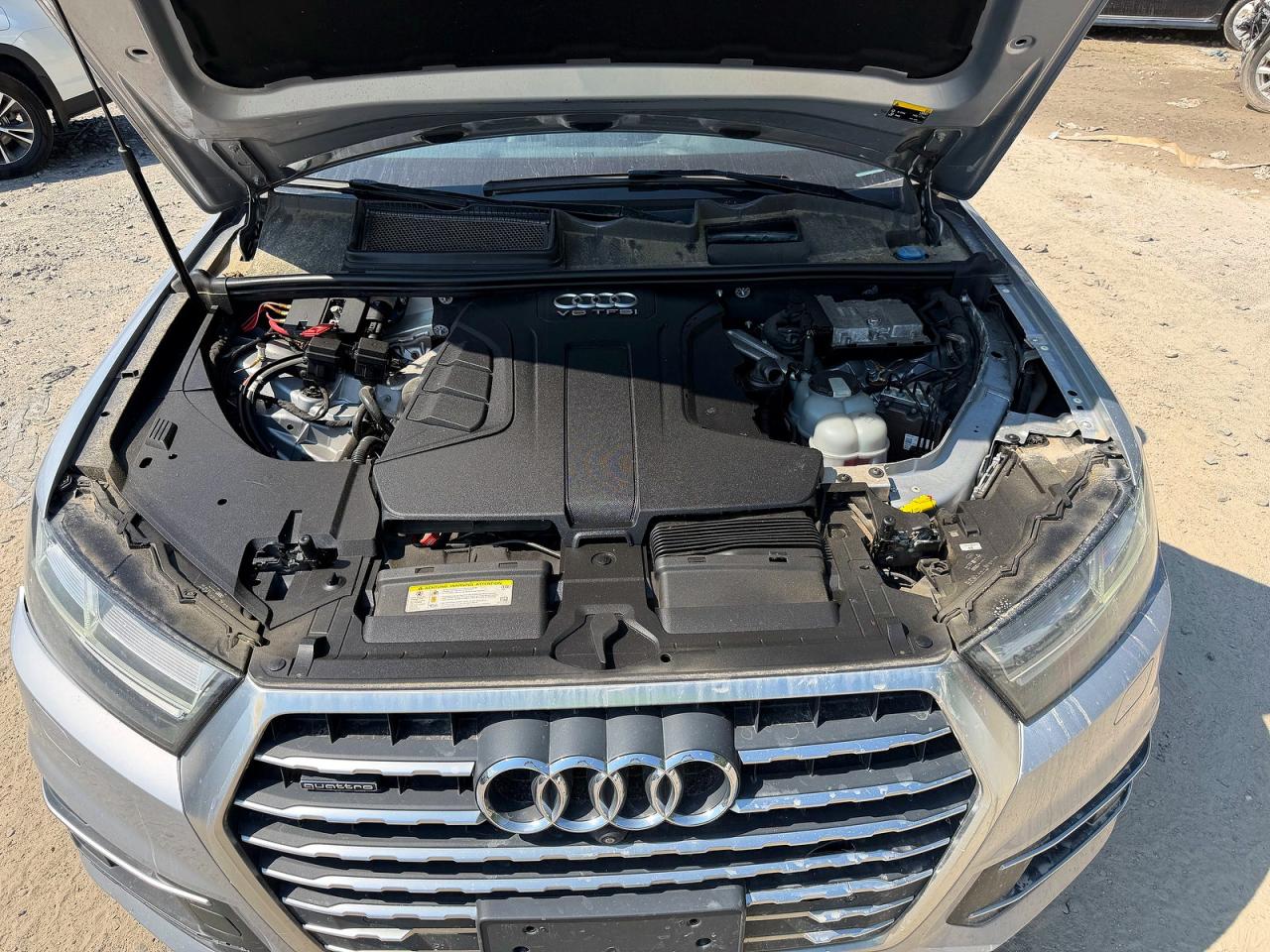 2018 AUDI Q7 quattro Premium Plus