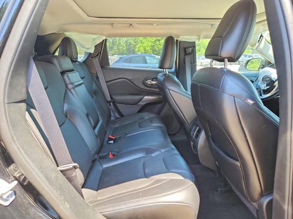 2019 JEEP CHEROKEE LIMITED 4X4