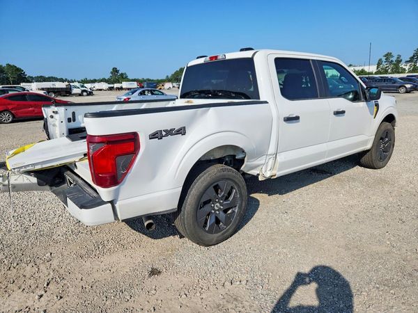 2025 FORD F150 STX