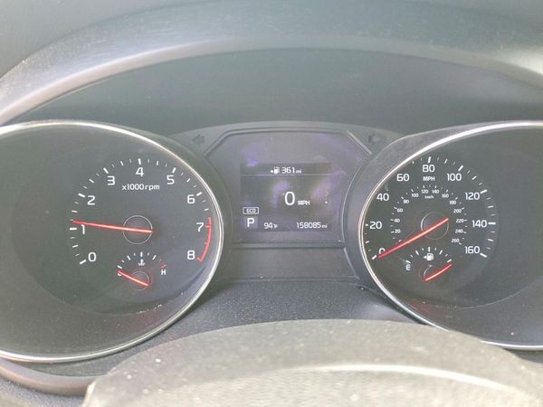 2021 KIA SEDONA LX, EX