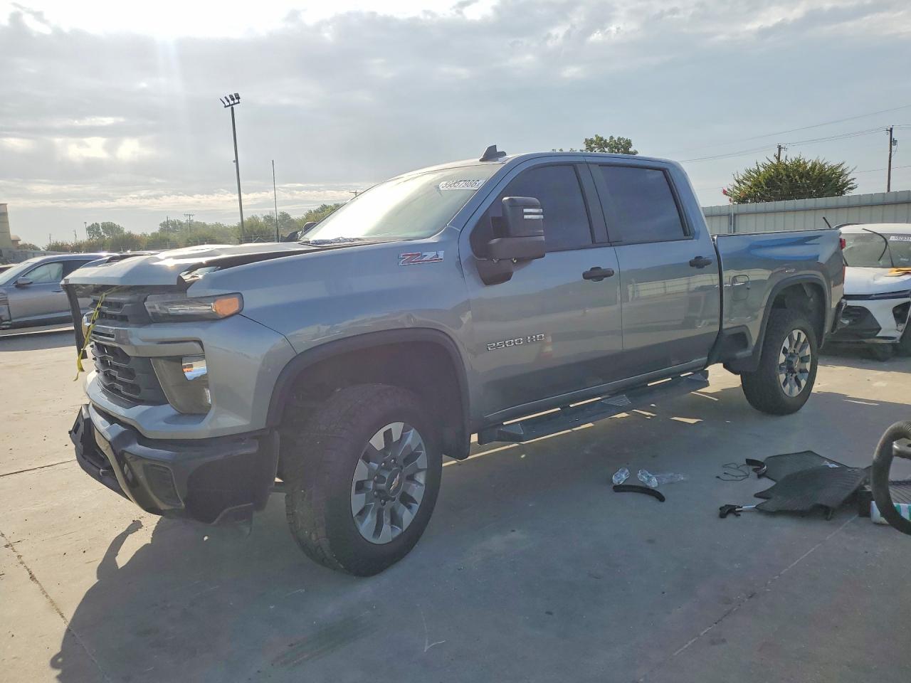 2024 CHEVROLET SILVERADO Custom