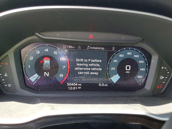 2022 AUDI Q3 quattro Premium