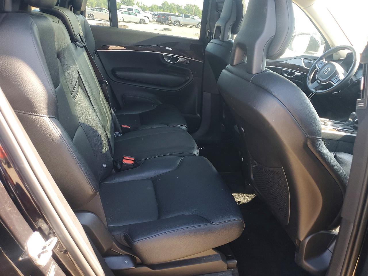 2016 VOLVO XC90 SV42 Momentum