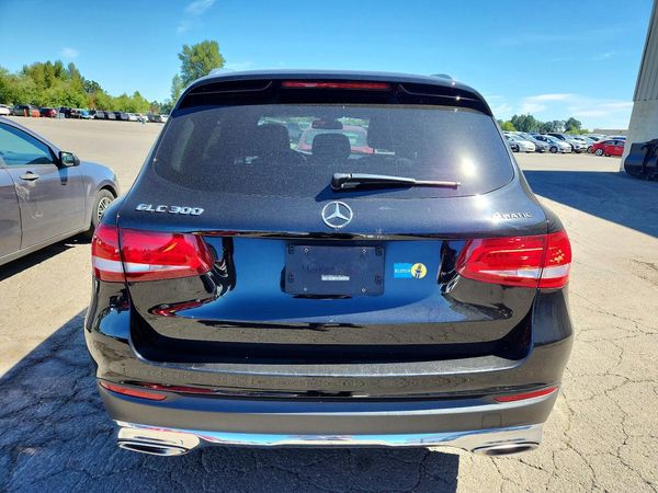 2019 MERCEDES-BENZ GLC GLC 300-4M