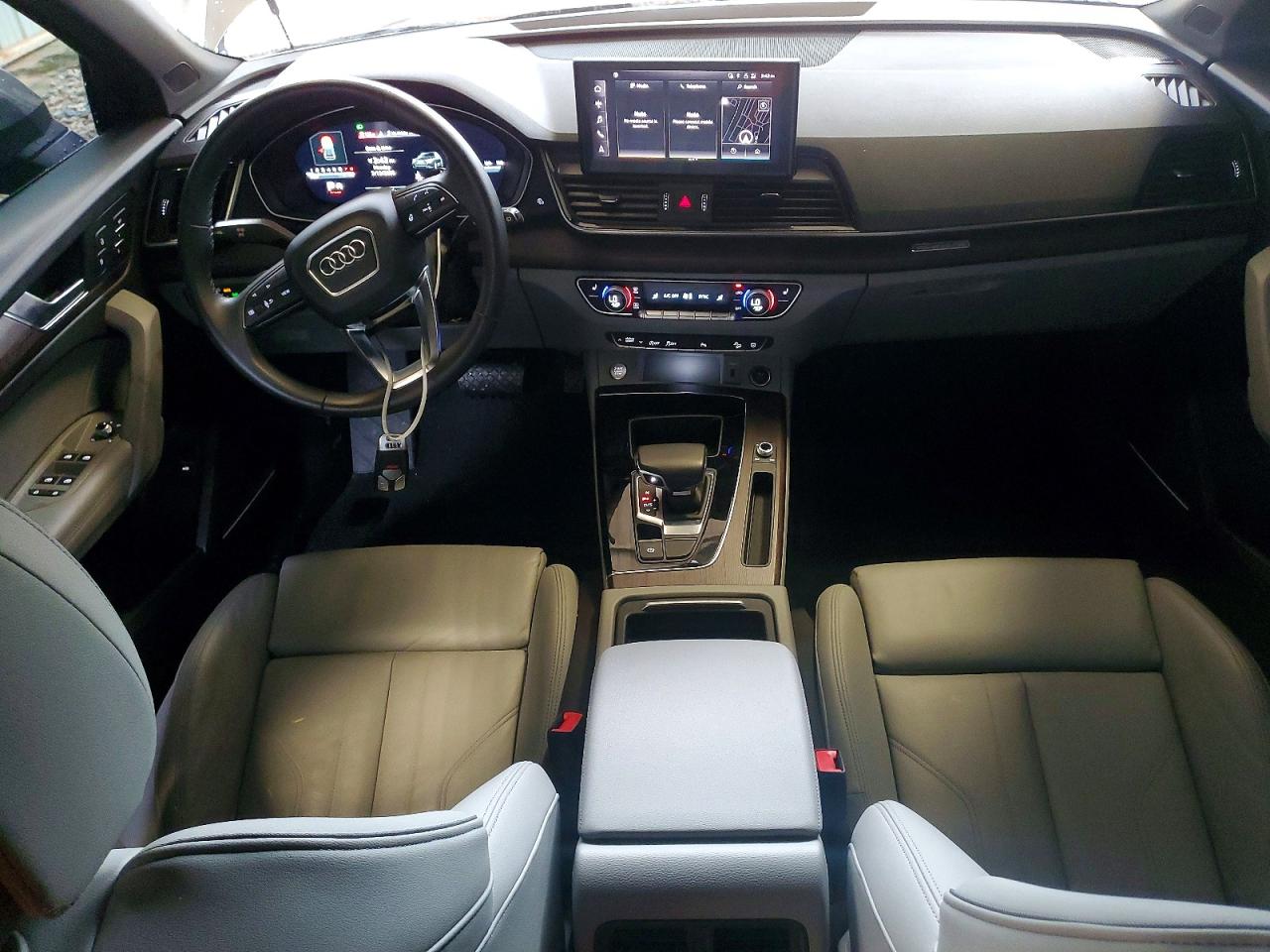 2022 AUDI Q5