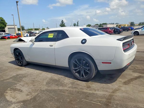 2018 DODGE CHALLENGER SXT