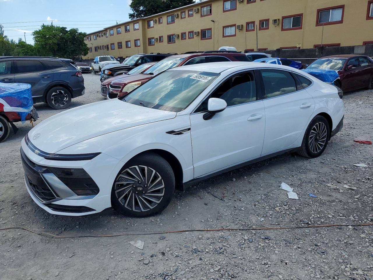 2025 HYUNDAI SONATA SEL