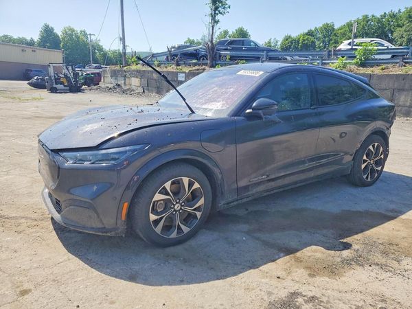2022 FORD MUSTANG — DSFA — Front 3/4