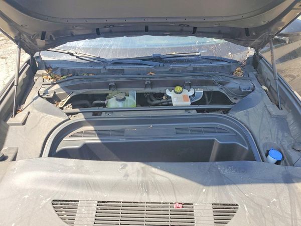 2022 FORD MUSTANG Premium — Engine bay