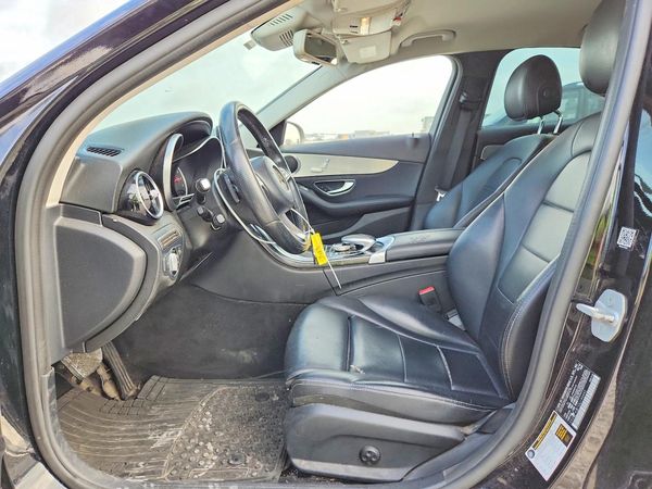 2016 MERCEDES-BENZ C C300
