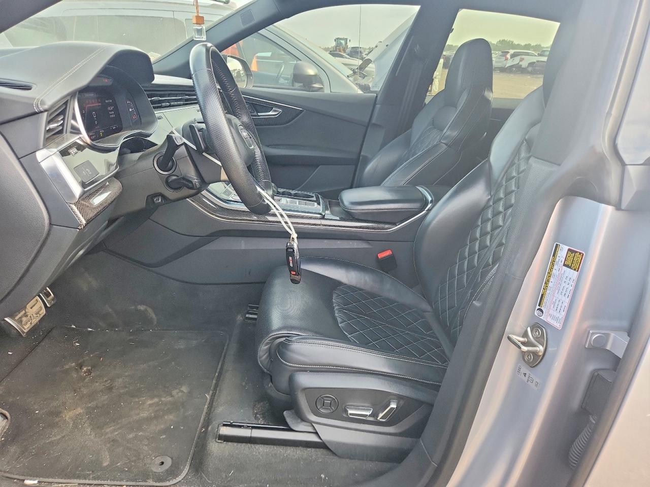 2020 AUDI SQ8