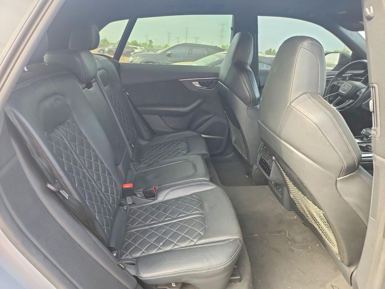 2020 AUDI SQ8