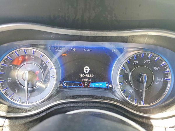 2022 CHRYSLER 300 Touring L