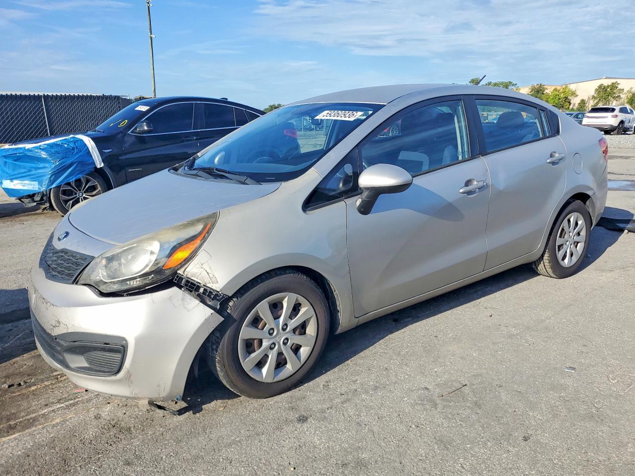 2015 KIA RIO GL - Middle-low