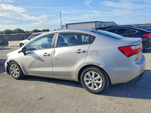 2015 KIA RIO GL - Middle-low