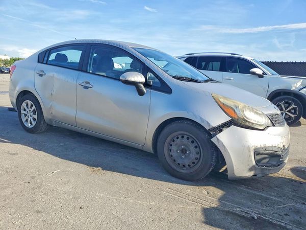 2015 KIA RIO GL - Middle-low