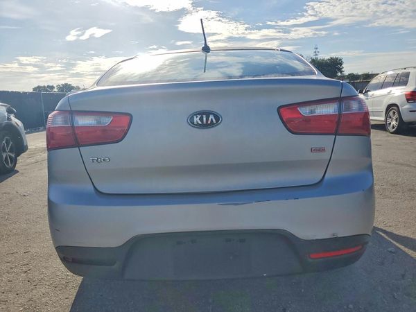 2015 KIA RIO GL - Middle-low