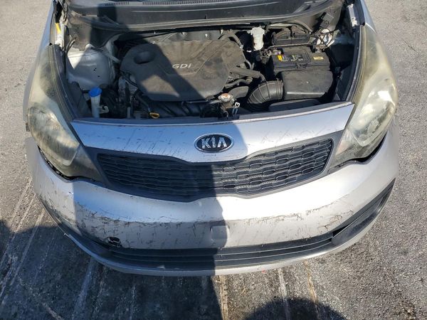 2015 KIA RIO GL - Middle-low