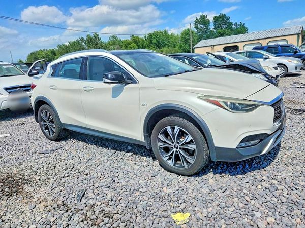 2018 INFINITI QX30