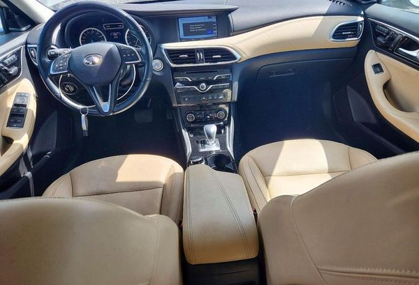 2018 INFINITI QX30