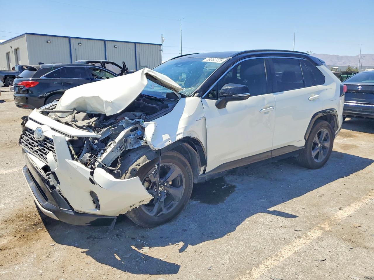 2020 TOYOTA RAV4 XSE HV