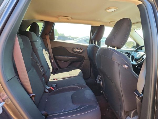 2017 JEEP CHEROKEE LATITUDE 4X4