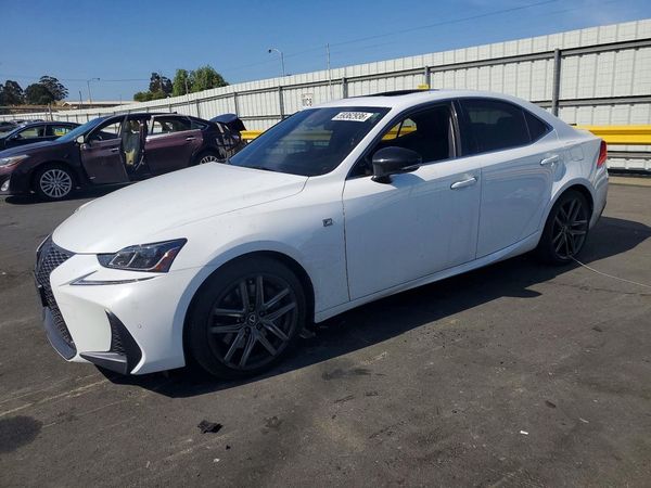 2020 LEXUS IS