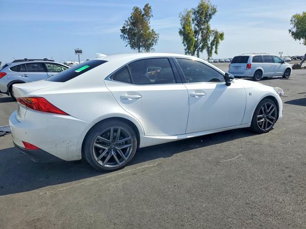 2020 LEXUS IS